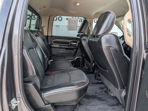 Used 2020 RAM 2500 Laramie image 29