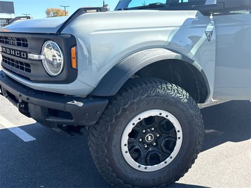 Used 2023 Ford Bronco 4-Door w/ Sasquatch Package image 17