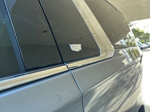 Used 2025 Cadillac Escalade ESV Premium Luxury w/ Touring Package image 22