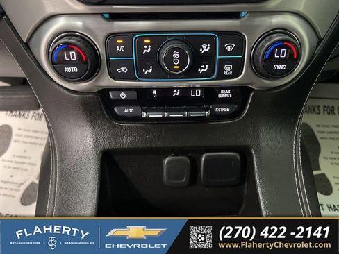 Used 2017 GMC Yukon SLE w/ SLE Value Package AWD/4WD image 30