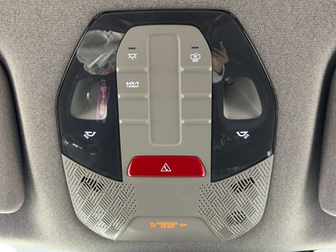 Used 2024 Kia EV9 Light Long Range image 34