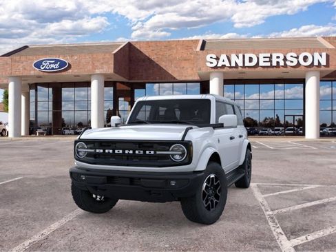 New 2026 Ford Bronco Outer Banks AWD/4WD image 2