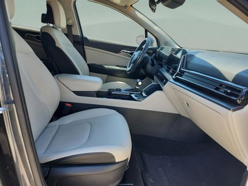 Used 2023 Kia Sportage EX image 20