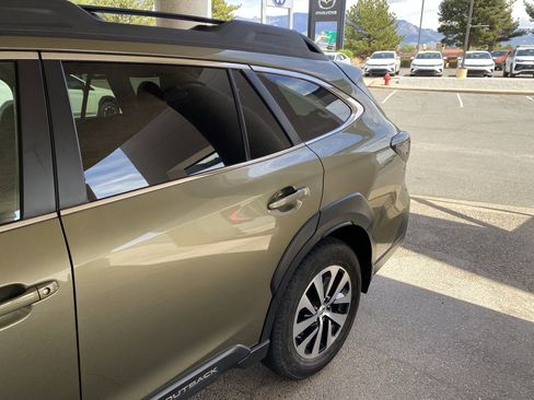 Used 2024 Subaru Outback Premium image 52