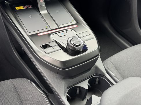 New 2026 Toyota C-HR AWD/4WD image 19