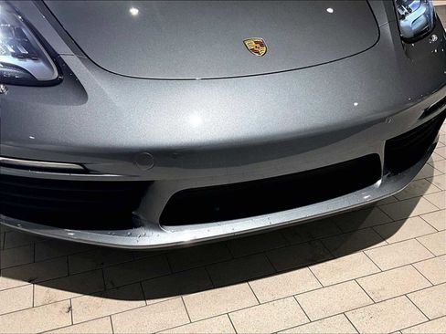 Used 2025 Porsche 718 Cayman w/ Premium Package image 30