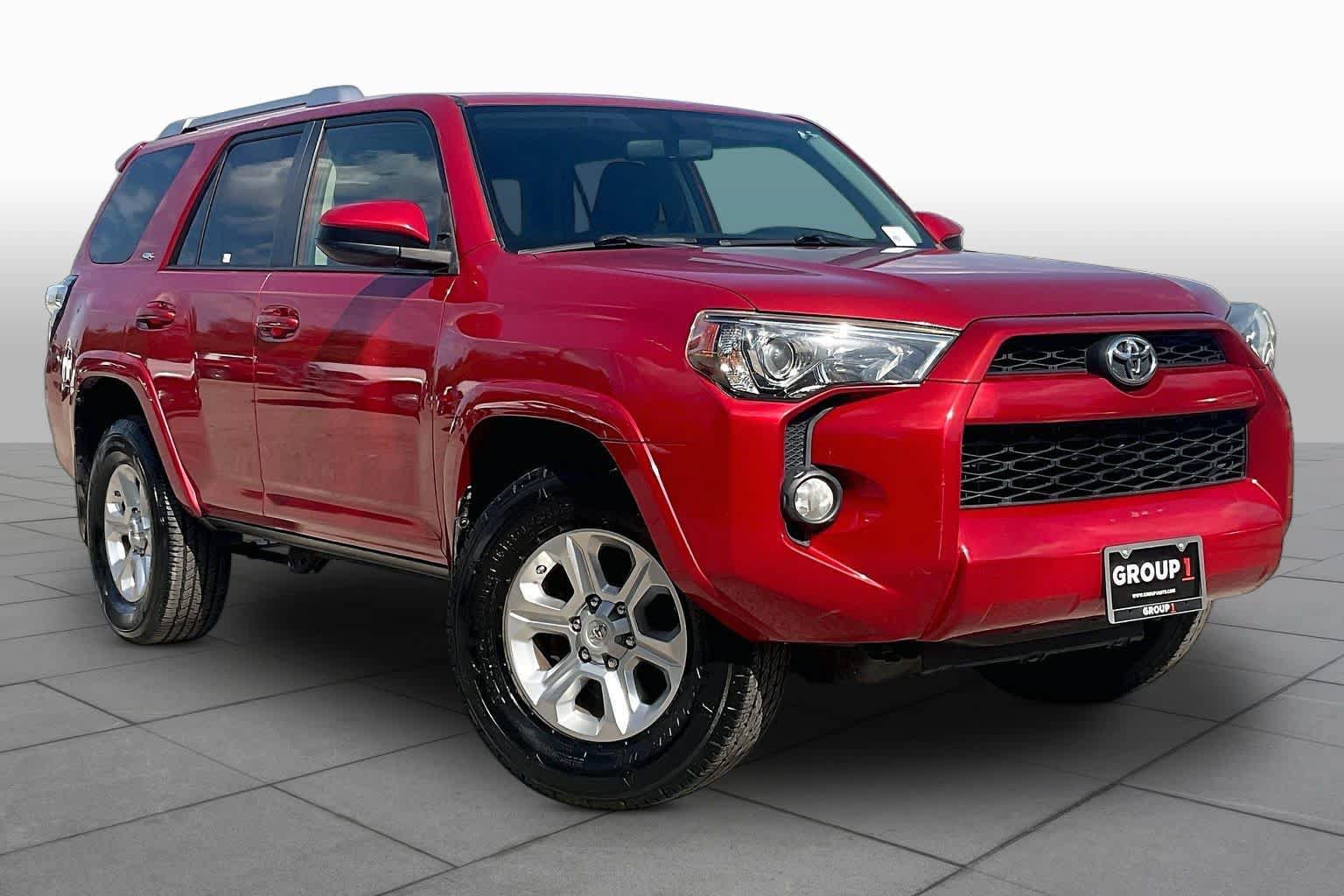 Used 2017 Toyota 4Runner SR5 RWD image 3