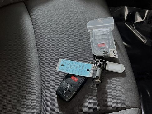 Used 2024 Toyota Tacoma SR5 image 36