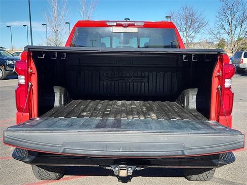 Used 2023 Chevrolet Silverado 1500 ZR2 w/ Technology Package image 18