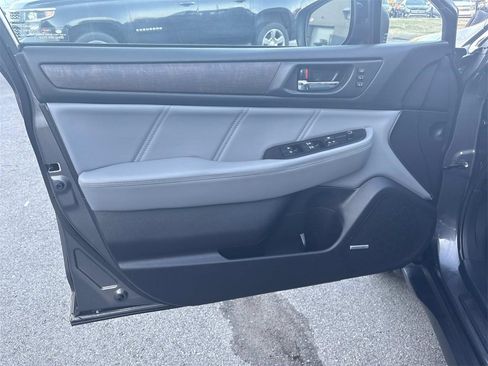 Used 2019 Subaru Outback 2.5i Limited image 25