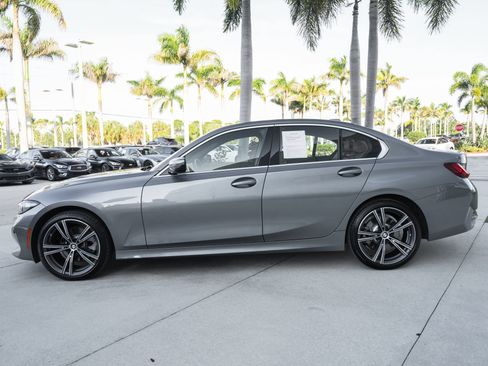 Used 2024 BMW 330i Sedan w/ Convenience Package RWD image 24