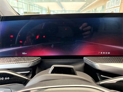 Used 2025 Cadillac Escalade V image 29