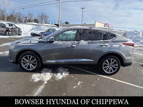 Used 2023 Acura RDX Technology Package image 2