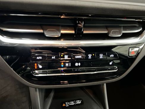 New 2026 Buick Envista Avenir FWD image 16