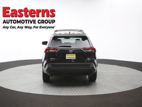 Used 2020 Toyota RAV4 XLE Premium AWD/4WD image 42