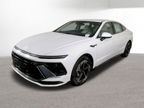 New 2026 Hyundai Sonata SEL image 4