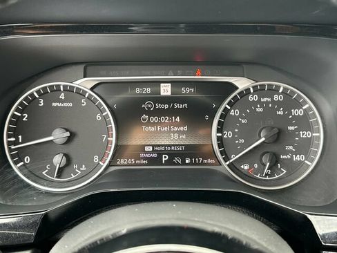 Used 2023 Nissan Pathfinder SL FWD image 32