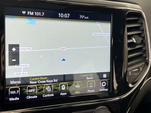 Used 2022 Jeep Grand Cherokee Limited w/ Trailer Tow Group IV image 13