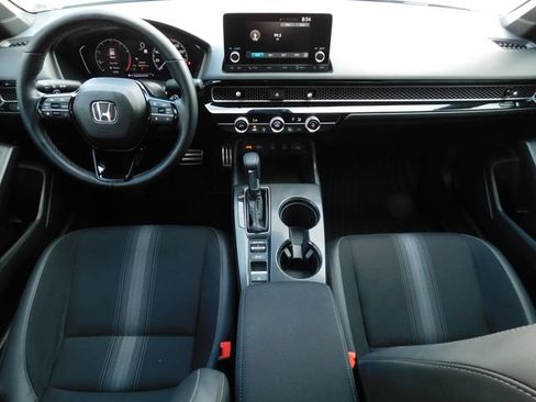 Used 2025 Honda Civic Sport image 12