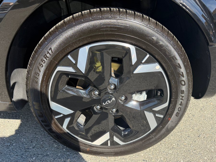 Used 2024 Kia Niro Wave FWD image 56