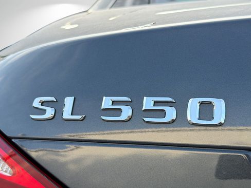 Used 2013 Mercedes-Benz SL 550 image 11