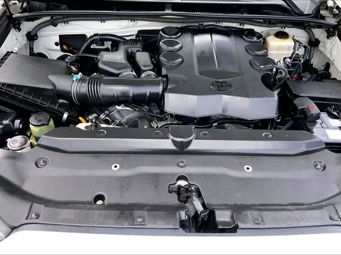 Used 2014 Toyota 4Runner Limited RWD image 31