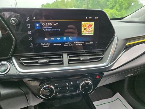 Used 2024 Chevrolet Trax ACTIV w/ Driver Confidence Package FWD image 23