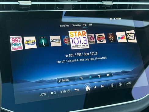 Used 2025 Mercedes-Benz E 350 E 350 image 17