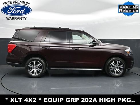 Used 2023 Ford Expedition XLT RWD image 11