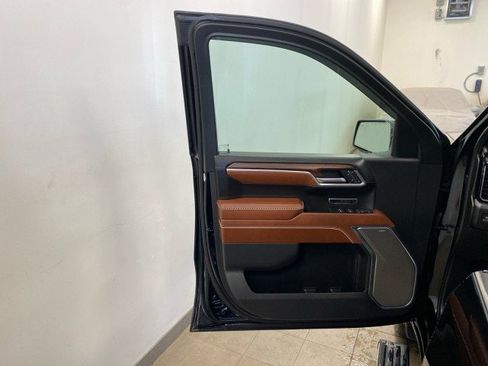 Used 2024 GMC Sierra 1500 Denali Ultimate image 14