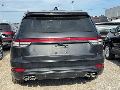 Used 2025 Lincoln Aviator Reserve w/ Equipment Group 201A image 7