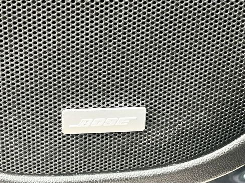 Used 2021 GMC Acadia Denali w/ Denali Technology Package image 19