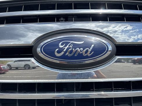 Used 2018 Ford F150 XLT AWD/4WD image 33