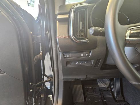 Used 2025 MAZDA CX-50 2.5 Hybrid w/ Premium Plus Pkg image 16