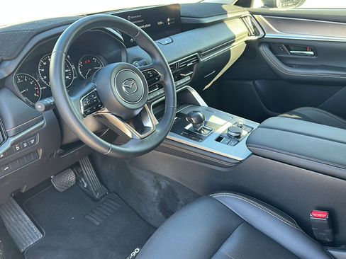 Used 2025 MAZDA CX-90 3.3 Turbo w/ Preferred Package image 12