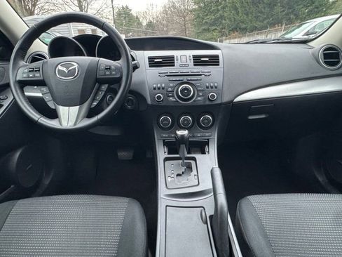 Used 2013 MAZDA MAZDA3 i Touring image 11