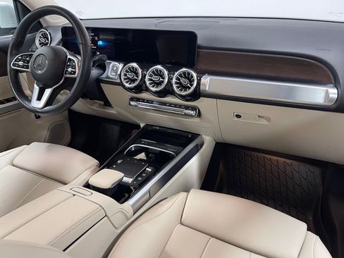 Used 2023 Mercedes-Benz GLB 250 4MATIC image 28