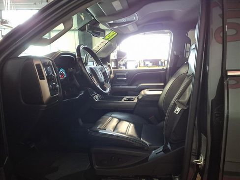 Used 2018 GMC Sierra 3500 Denali w/ Duramax Plus Package image 18