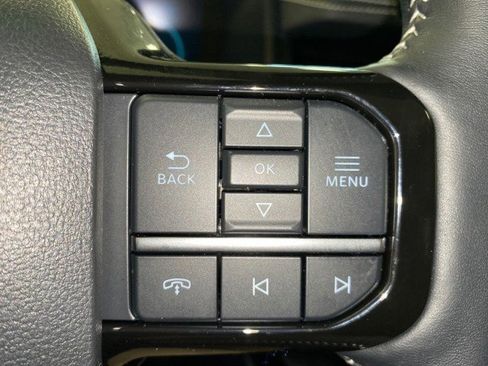 New 2023 Ford F150 Lightning Platinum image 31