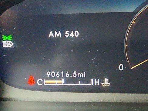 Used 2023 Lincoln Aviator Grand Touring w/ Equipment Group 301A AWD/4WD image 15