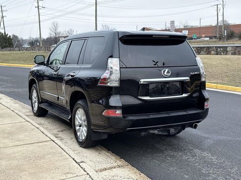 Used 2019 Lexus GX 460 Premium image 16