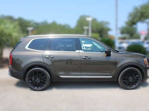 Certified 2022 Kia Telluride SX w/ SX Prestige Package AWD/4WD image 5