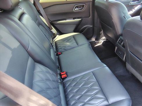 Used 2023 Nissan Rogue Platinum AWD/4WD image 21