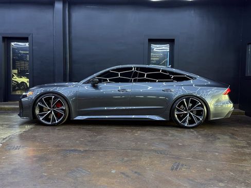 Used 2021 Audi RS 7 Sportback w/ Carbon Optic Package AWD/4WD image 5