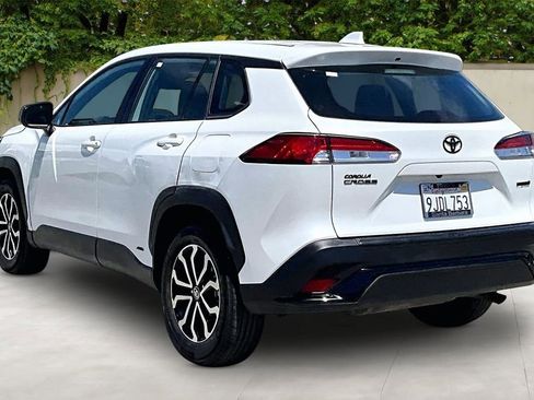 Used 2023 Toyota Corolla Cross S image 4