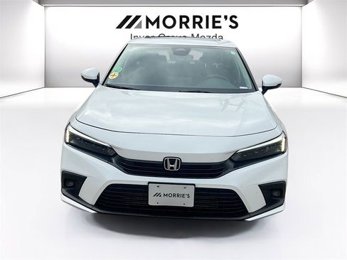 Used 2024 Honda Civic Touring image 2