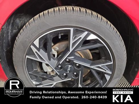 Certified 2025 Kia K5 GT-Line image 12