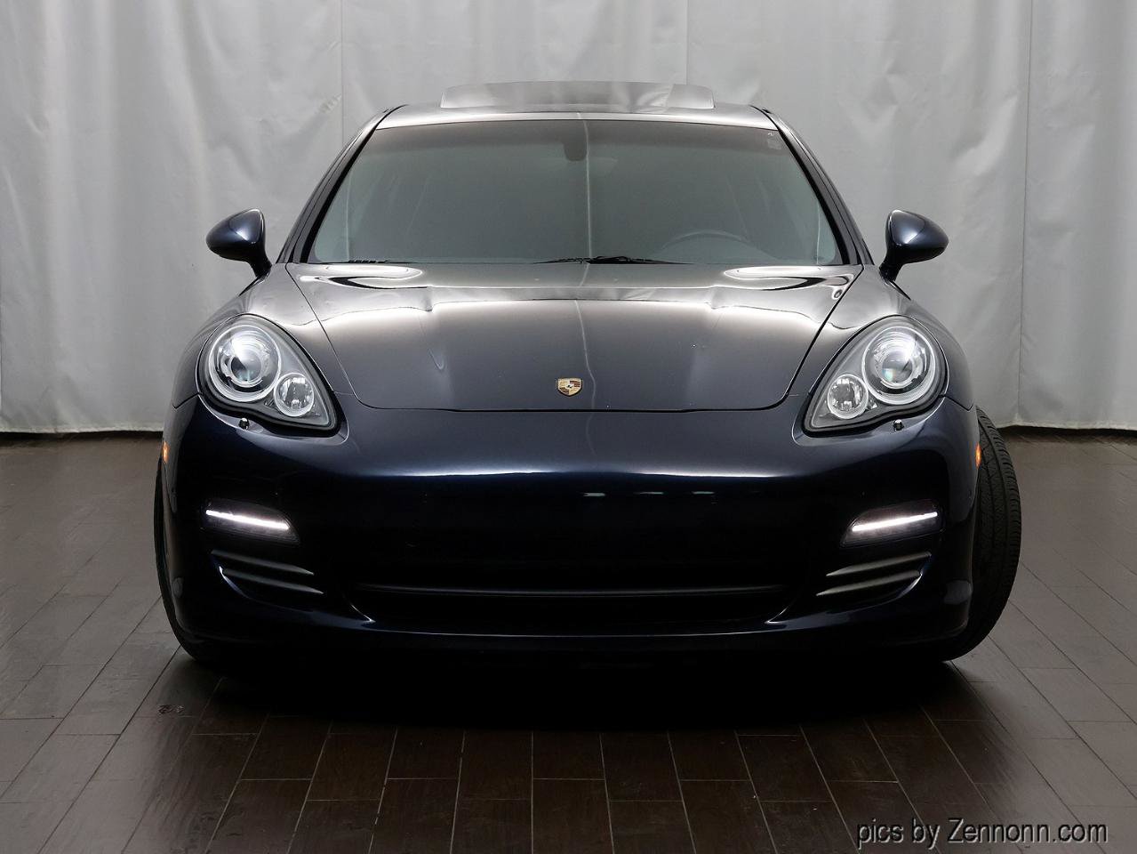 Used 2012 Porsche Panamera 4 image 5