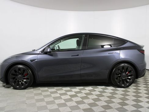 Used 2022 Tesla Model Y Performance image 28