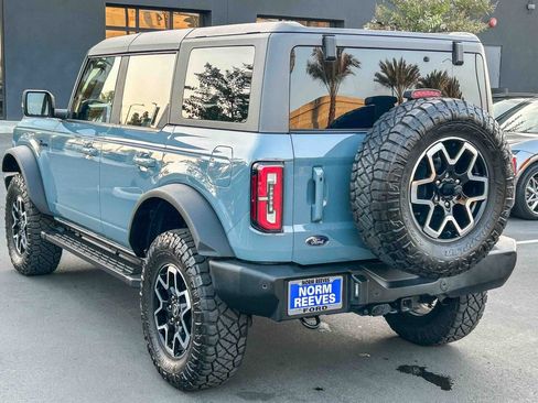 Used 2022 Ford Bronco Outer Banks AWD/4WD image 9